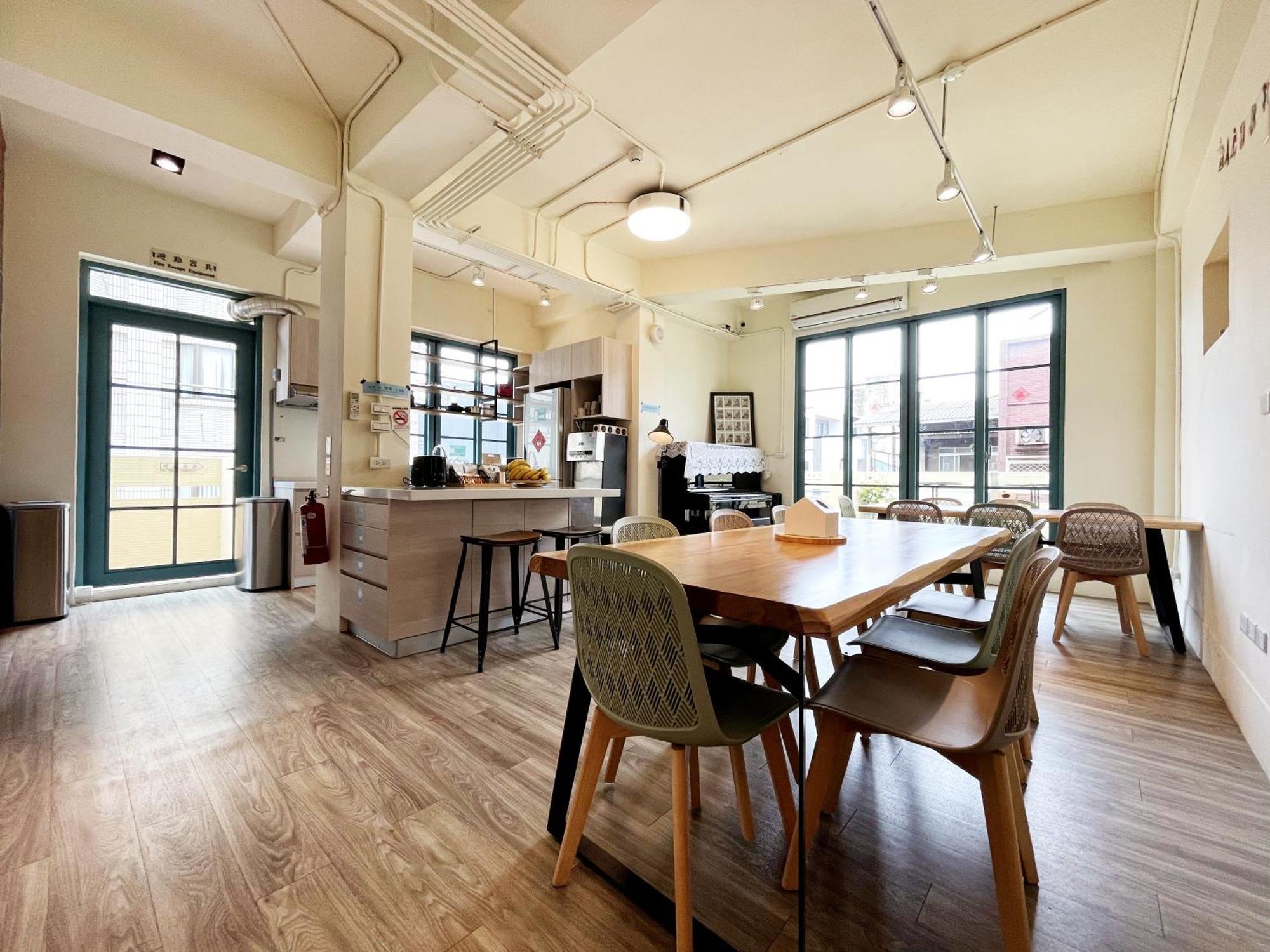 Funtime Hostel Jiayi Zewnętrze zdjęcie