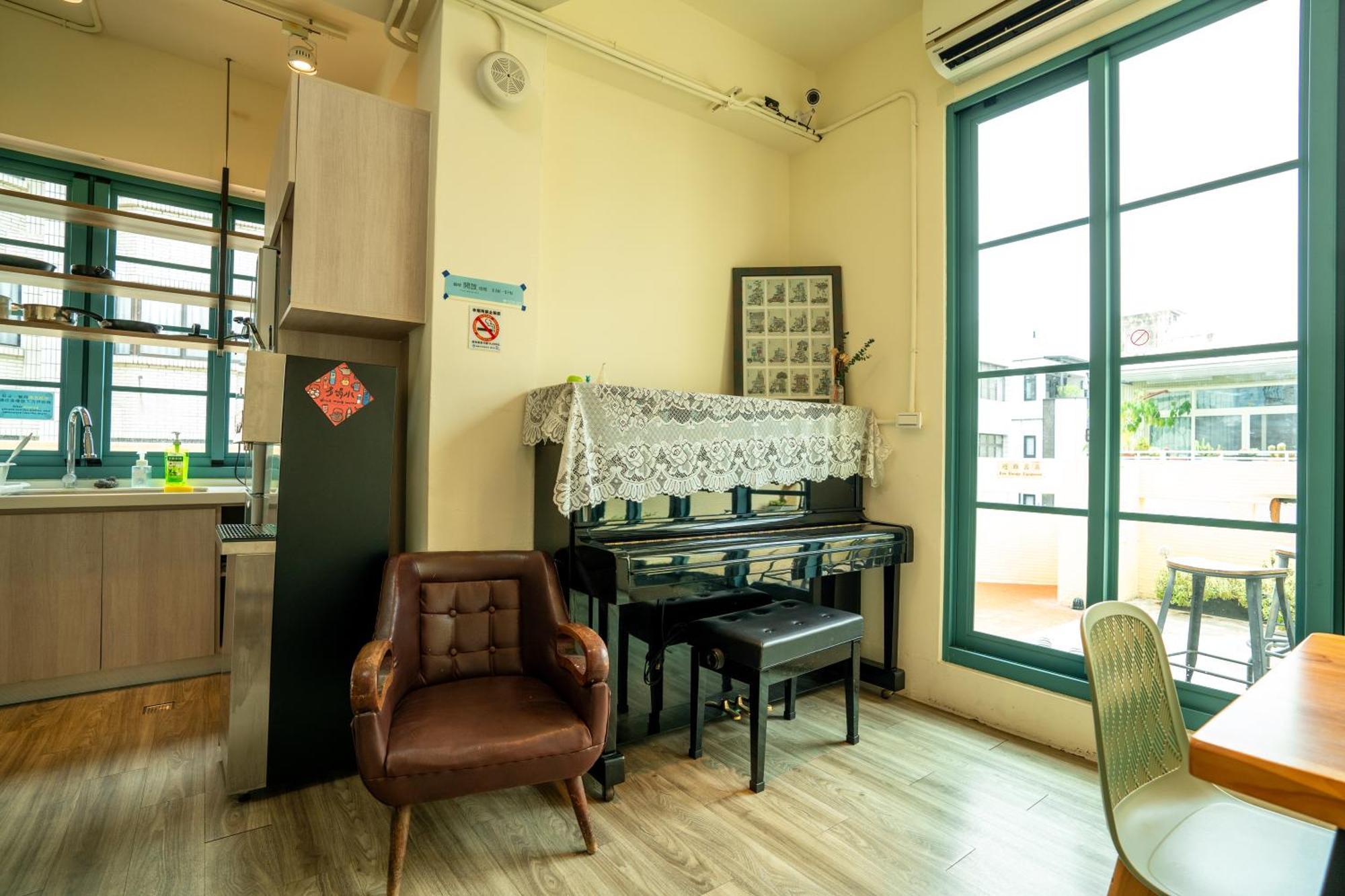 Funtime Hostel Jiayi Zewnętrze zdjęcie